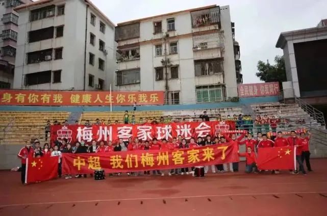成人国产欧美精品一区二区